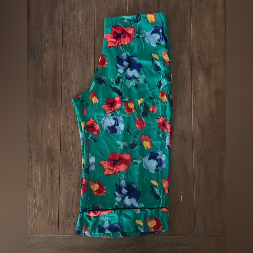 Lane Bryant Floral Capris - Green and Red